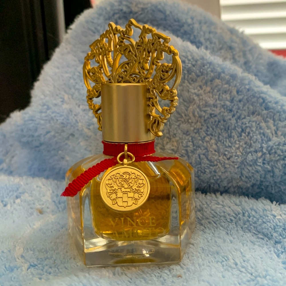 Vince Camuto